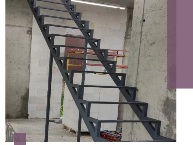 Демонтаж металлических лестниц в Артёме быстро и безопасно