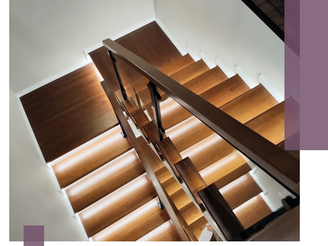 Изготовление П-образных лестниц под ключ в Артёме