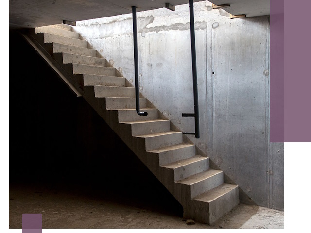 Изготовление и монтаж лестниц в подвале в Артёме