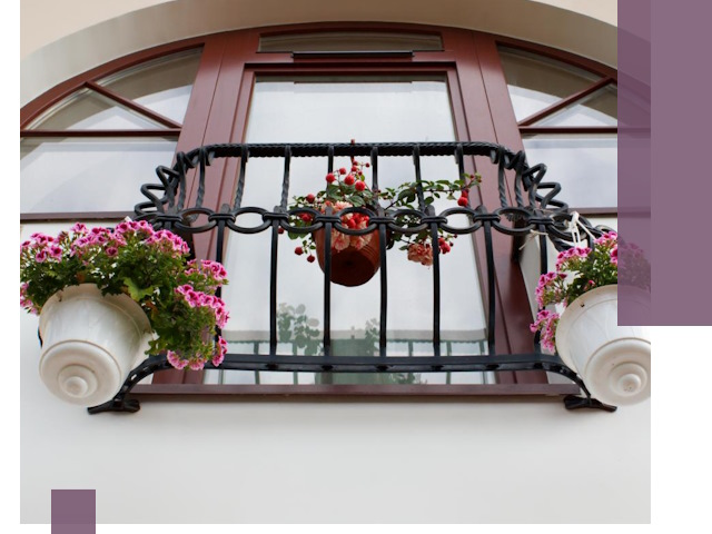 Изготовление и монтаж французских балконов в Артёме