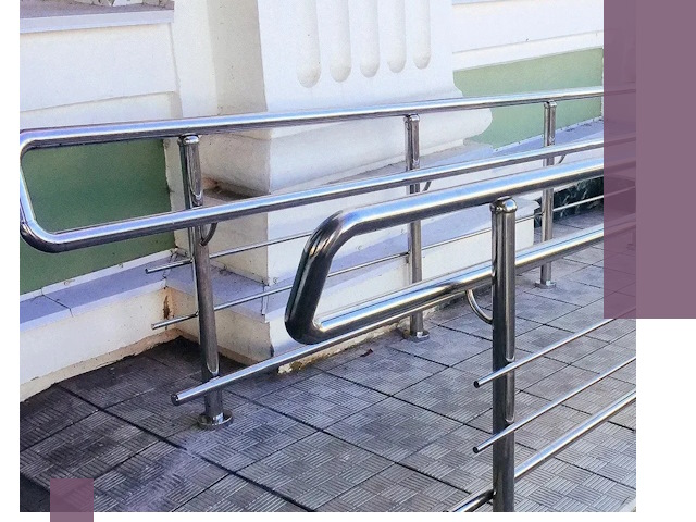 Ограждения пандусов из металла и нержавейки в Артёме