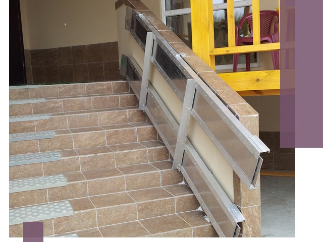 Откидные пандусы под ключ в Артёме — монтаж и демонтаж