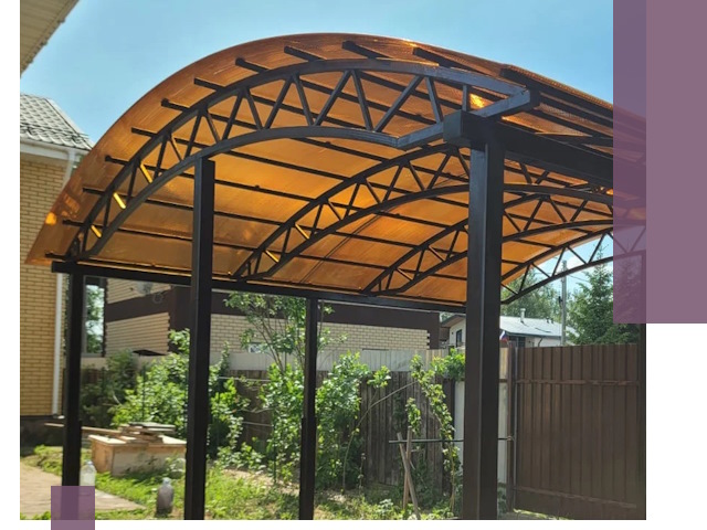 Изготовление навесов под ключ в Артёме из качественных материалов